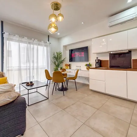Chic & Cosy Appartment In Hyper Center, Parking Free & Air Conditioned & Wifi Nice Exterior photo