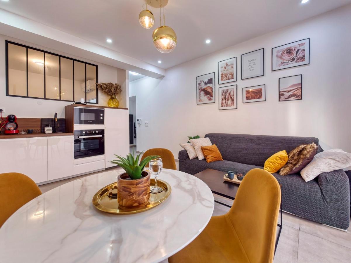 Apartment Chic & Cosy In Hyper Center, Parking Free & Air Conditioned & Wifi Nice